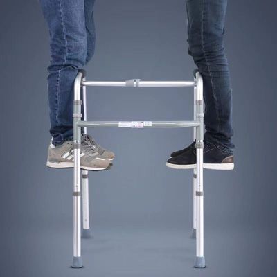 Складные инвалидные ходовые аппараты без колес